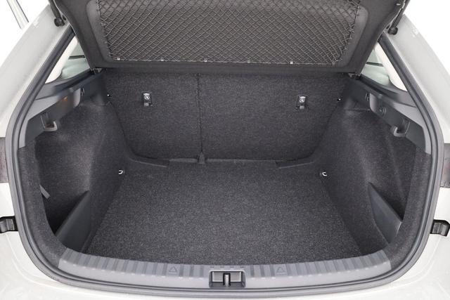 Skoda Scala Essence 1.0 TSI 130 Jahre, Sitzheizung, AppConnect, 16 Zoll, 5 J.-Garantie 