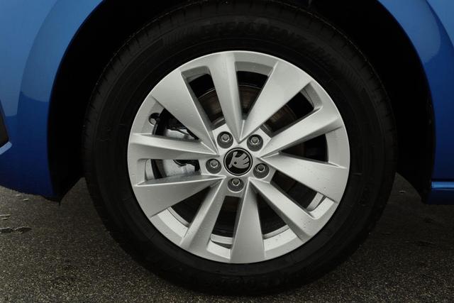 Skoda Scala Essence 1.0 TSI 130 Jahre, Sitzheizung, AppConnect, 16 Zoll, 5 J.-Garantie 