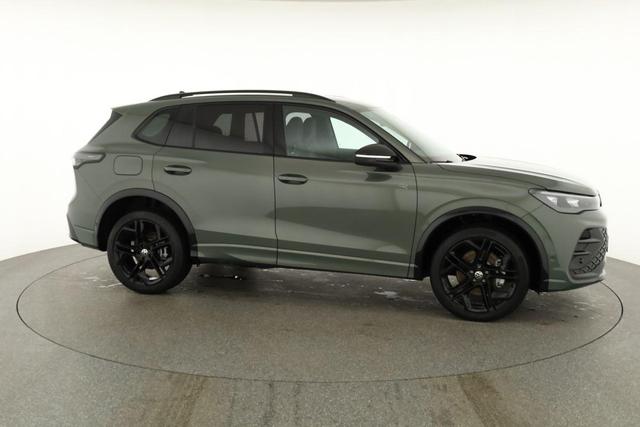 Volkswagen Tiguan 2.0 TSI 195 kW 4Motion R-Line DSG 4M Black, AHK, IQ.Light, 20-Zoll, Navi, Side, AreaView, Winter 