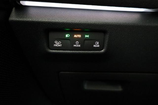 Volkswagen Tiguan 2.0 TSI 195 kW 4Motion R-Line DSG 4M Black Style, Pano, 20-Zoll, IQ.Light, AHK, Navi, Side, AreaView, Winter, sofort 