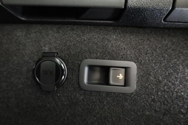 Volkswagen Tayron 1.5 TSI eHybrid 150 kW Life Life, Pano, HuD, AHK, AreaView, Side, Navi, Winter, 5-J. Garantie 