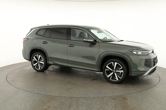 Volkswagen Tayron 1.5 TSI eHybrid 150 kW Life Life, Pano, HuD, AHK, AreaView, Side, Navi, Winter, 5-J. Garantie 