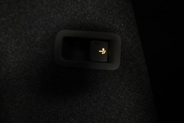 Cupra Ateca Basis 4Drive 2.0 TSI DSG 4Drive, AHK, Navi, el. Klappe, Parklenk, Side, 5 J.-Garantie 