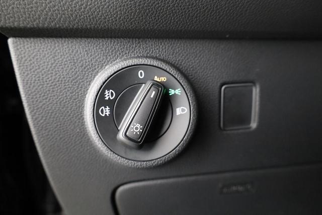 Cupra Ateca Basis 1.5 TSI DSG, AHK, Navi, el. Klappe, Parklenk, Side, 5 J.-Garantie 