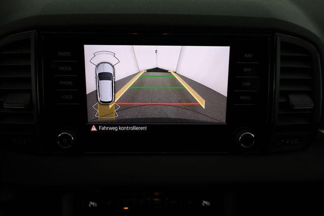 Skoda Karoq Selection 2.0 TDI DSG Selection, AHK, LED, Kamera, el. Klappe, 18-Zoll 