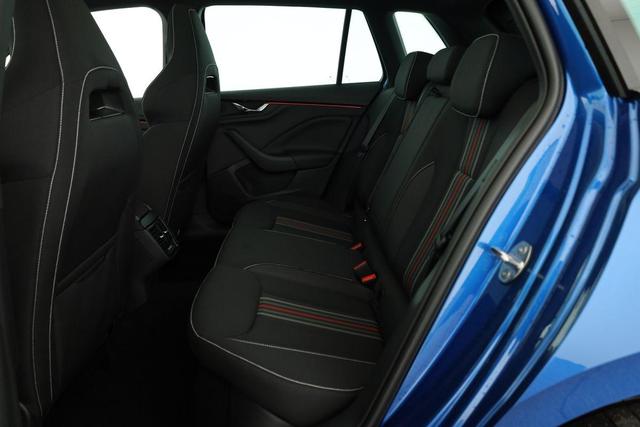 Skoda Kamiq Monte Carlo 1.0 TSI DSG Carlo, Matrix, AHK, 18-Zoll, Pano, Navi, el.Klappe, 5 J.-Garantie 