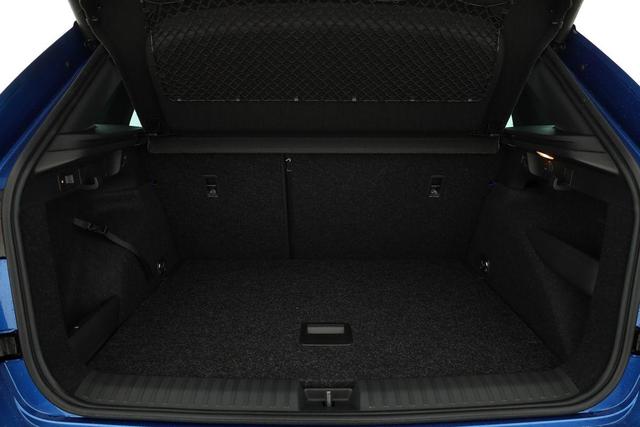 Skoda Kamiq Monte Carlo 1.0 TSI DSG Carlo, Matrix, AHK, 18-Zoll, Pano, Navi, el.Klappe, 5 J.-Garantie 