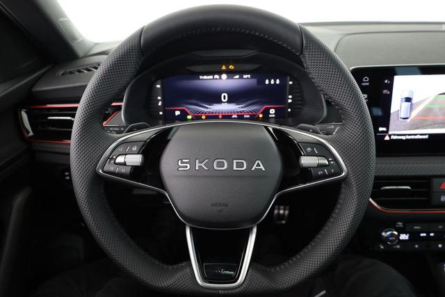 Skoda Kamiq Monte Carlo 1.0 TSI DSG Carlo, Matrix, AHK, 18-Zoll, Pano, Navi, el.Klappe, 5 J.-Garantie 