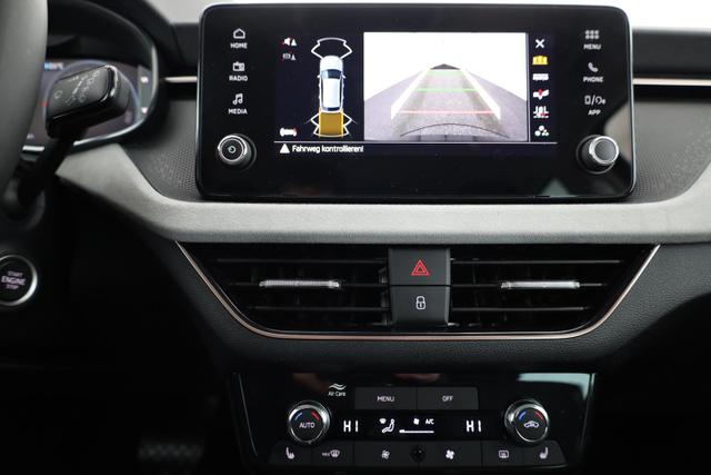 Skoda Kamiq Selection 1.0 TSI DSG Selection, LED, Kamera, ACC, Side, Winter 