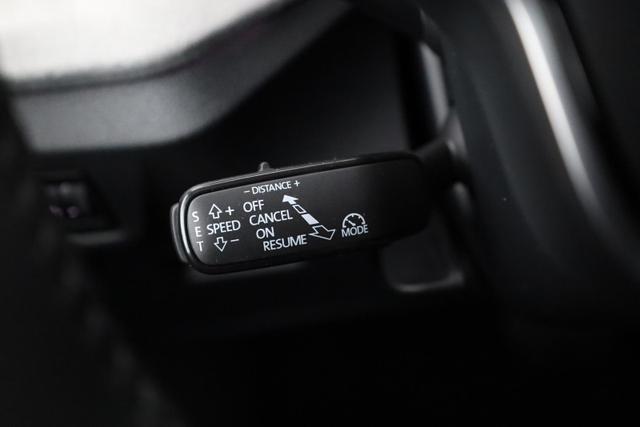 Skoda Kamiq Selection 1.0 TSI DSG Selection, LED, Kamera, ACC, Side, Winter 