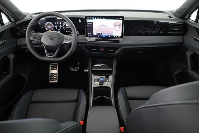 Volkswagen Tiguan 2.0 TDI 142 kW 4Motion R-Line DSG 4M Black, 20-Zoll, Pano, Leder, IQ.Light, AHK, Navi, Side, AreaView, Winter 