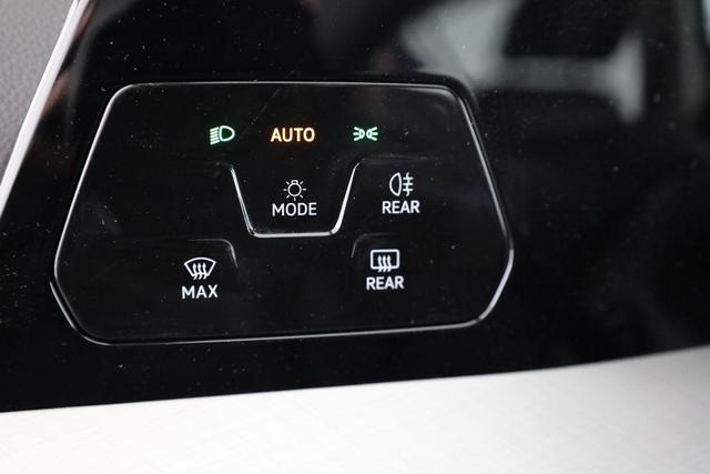 Volkswagen Golf Variant 1.5 TSI 110 kW Goal VIII Life, AHK, easyOpen, LED, Kamera 