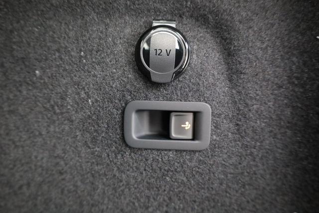 Volkswagen Golf Variant 1.5 TSI 110 kW Goal VIII Life, AHK, easyOpen, LED, Kamera 