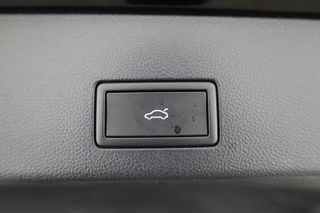 Volkswagen Golf Variant 1.5 TSI 110 kW Goal VIII Life, AHK, easyOpen, LED, Kamera 