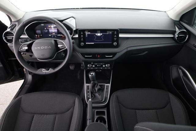 Skoda Fabia Selection 1.0 TSI Selection, LED, Winter, App-Connect, Ladeboden, sofort 