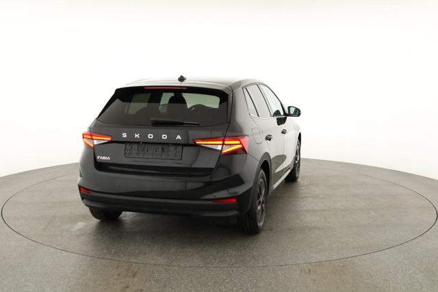 Skoda Fabia Selection 1.0 TSI Selection, LED, Kamera, Winter, App-Connect, Ladeboden, sofort 