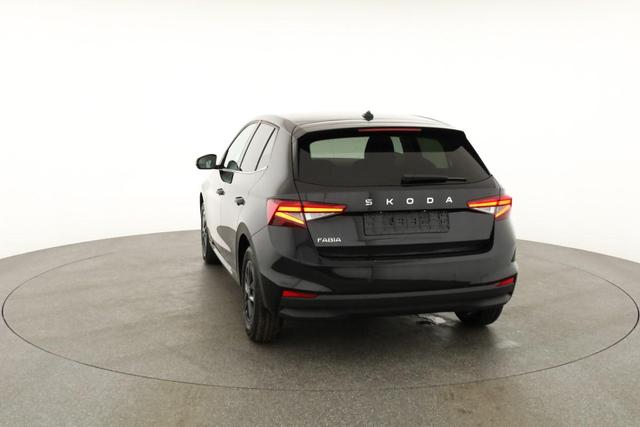 Skoda Fabia Selection 1.0 TSI Selection, LED, Kamera, Winter, App-Connect, Ladeboden, sofort 