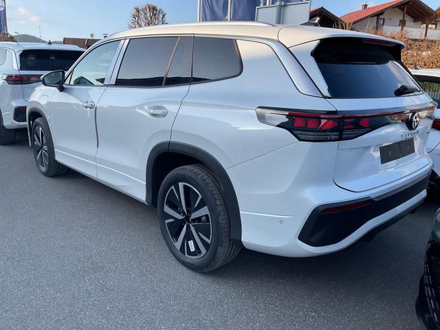 Volkswagen Tayron 1.5 TSI eHybrid 150 kW Life Life, Pano, HuD, AHK, AreaView, Side, Navi, Winter, 5-J. Garantie 