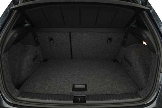 Seat Arona FR 1.5 TSI DSG FR, AHK, Navi, Winterpaket, Kamera 