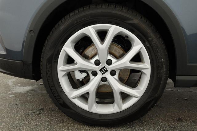 Seat Arona FR 1.5 TSI DSG FR, AHK, Navi, Winterpaket, Kamera 