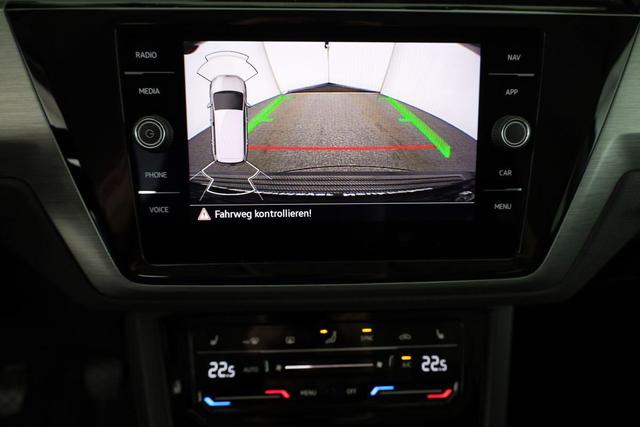 Volkswagen Touran Comfortline BMT/Start-Stopp 1.5 TSI Comfortline, AHK, Navi, Kamera, Side, 1. Hand 