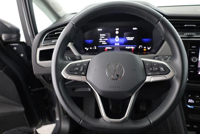 Volkswagen Touran Comfortline BMT/Start-Stopp 1.5 TSI Comfortline, AHK, Navi, Kamera, Side, 1. Hand 