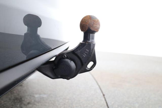 Volkswagen Touran Comfortline BMT/Start-Stopp 1.5 TSI Comfortline, AHK, Navi, Kamera, Side, 1. Hand 