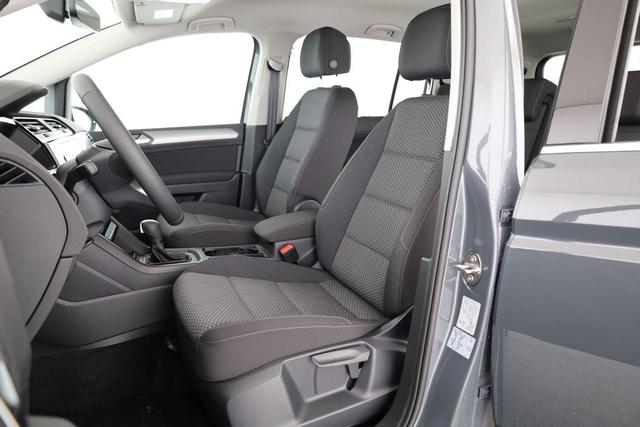 Volkswagen Touran Comfortline BMT/Start-Stopp 1.5 TSI DSG Comfortline, 7-Sitzer, AHK, Navi, FS-heizbar, Kamera, Side, Winter, 4 J.-Garantie 