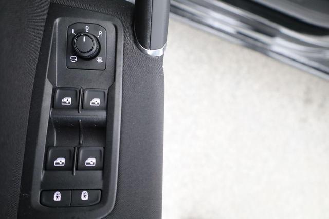 Volkswagen Touran Comfortline BMT/Start-Stopp 1.5 TSI DSG Comfortline, 7-Sitzer, AHK, Navi, FS-heizbar, Kamera, Side, Winter, 4 J.-Garantie 