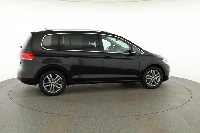 Volkswagen Touran Comfortline BMT/Start-Stopp 1.5 TSI DSG Comfortline, 7-Sitzer, AHK, Navi, FS-heizbar, Kamera, Side, Winter, 4 J.-Garantie 
