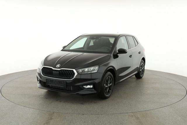 Skoda Fabia Selection 1.0 TSI DSG Selection, KESSY, Kamera, 15-Zoll schwarz, Winter, Ladeboden 