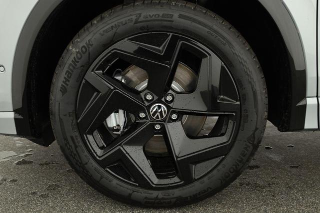 Volkswagen Tiguan 2.0 TDI 142 kW 4Motion R-Line DSG 4M Black, Pano, IQ.Light, AHK, Navi, Side, AreaView, Winter, sofort 