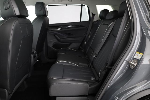 Volkswagen Tayron 1.5 TSI eHybrid 150 kW Life Life, Leder, Pano, HuD, AHK, AreaView, Side, Navi, Winter, 5-J. Garantie 