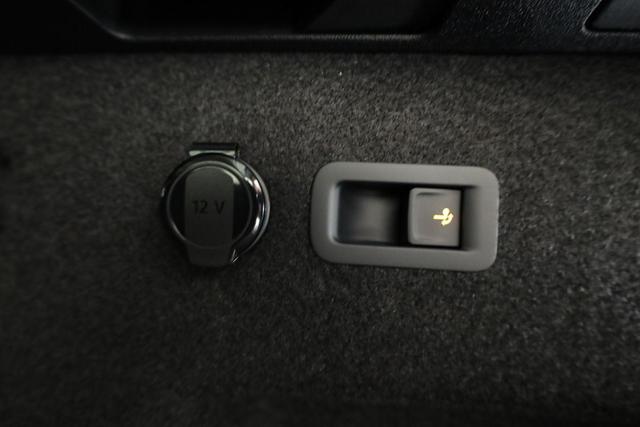 Volkswagen Tayron 1.5 TSI eHybrid 150 kW Life Life, Leder, Pano, HuD, AHK, AreaView, Side, Navi, Winter, 5-J. Garantie 