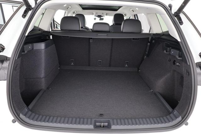 Volkswagen Tayron 1.5 TSI eHybrid 150 kW Life Life, Pano, HuD, AHK, AreaView, Side, Navi, Winter, 5-J. Garantie 