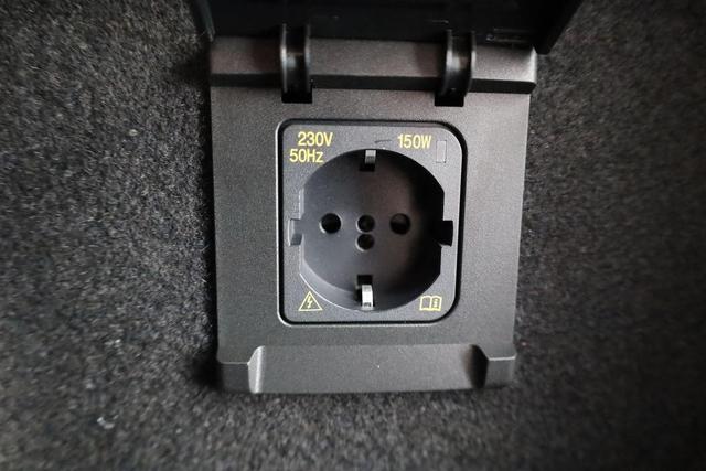 Volkswagen Tayron 1.5 TSI eHybrid 150 kW Life Life, Pano, HuD, AHK, AreaView, Side, Navi, Winter, 5-J. Garantie 