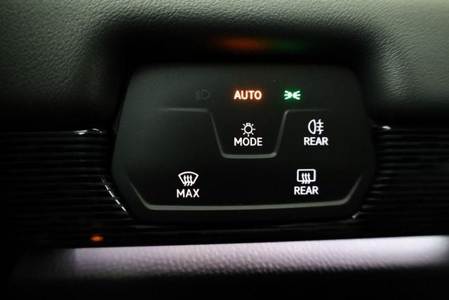 Volkswagen ID.7 Kombi Pro 210 kW Tourer Black Style, HUD, AHK, AreaView, Side, Winter, 19-Zoll 