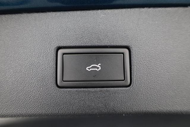 Volkswagen Tayron 1.5 TSI eHybrid 150 kW Life Life, Leder, Pano, HuD, AHK, AreaView, Side, Navi, Winter, 5-J. Garantie 