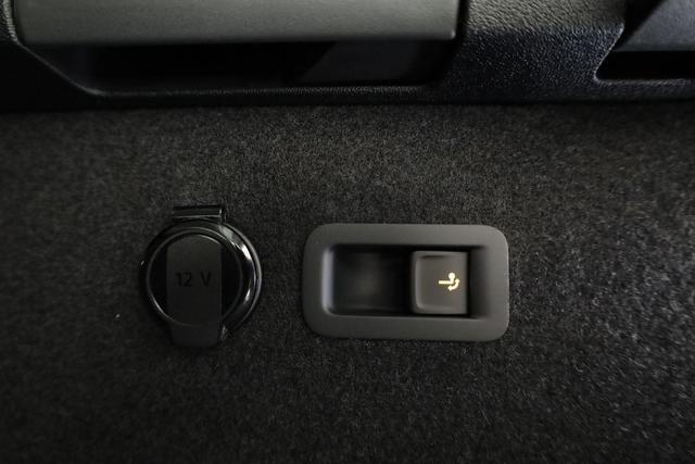 Volkswagen Tayron 1.5 TSI eHybrid 150 kW Life Life, Leder, Pano, HuD, AHK, AreaView, Side, Navi, Winter, 5-J. Garantie 