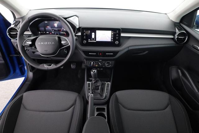 Skoda Fabia Selection 1.0 TSI 130 Jahre, LED, Kamera, Winter, Sunset, 15-Zoll 