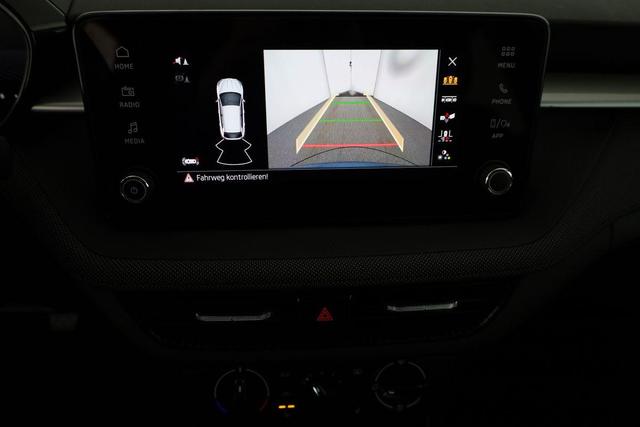 Skoda Fabia Selection 1.0 TSI 130 Jahre, LED, Kamera, Winter, Sunset, 15-Zoll 