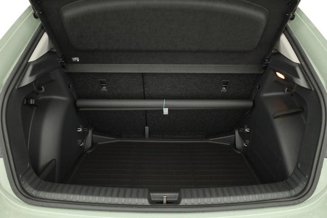 Skoda Fabia Selection 1.0 TSI 130 Jahre, LED, Kamera, Winter, Sunset, 15-Zoll 