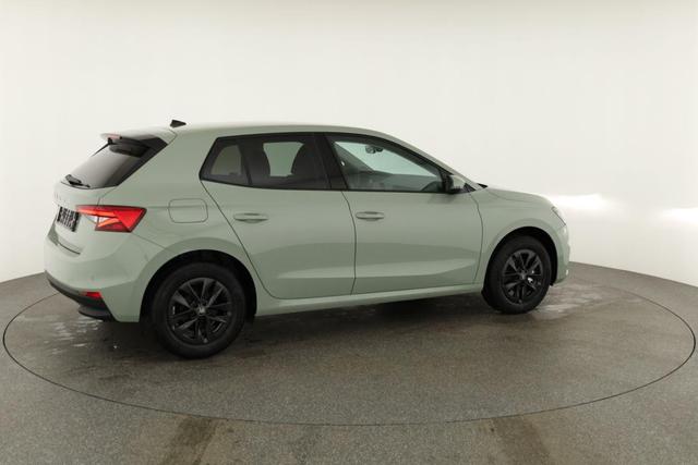 Skoda Fabia Selection 1.0 TSI 130 Jahre, LED, Kamera, Winter, Sunset, 15-Zoll 