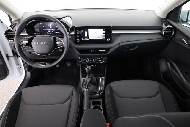 Skoda Fabia Selection 1.0 TSI 130 Jahre, LED, Kamera, Winter, Sunset, 15-Zoll 