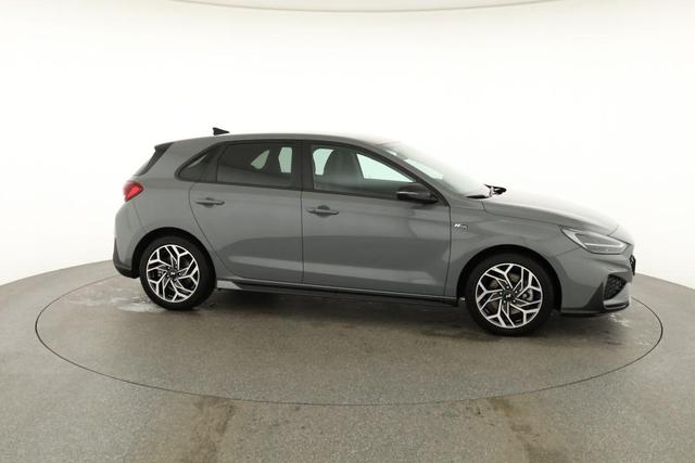 Hyundai i30 N Line 1.0 T-GDI DCT N-Line, Navi, Side, LED, Kamera, Winter, 17-Zoll 