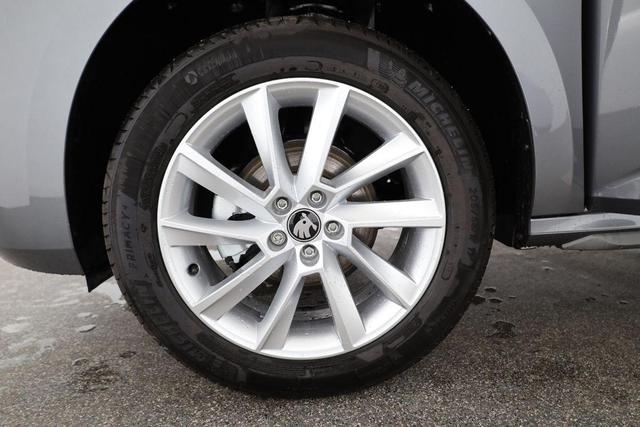 Skoda Kamiq Selection 1.0 TSI DSG 130 Jahre, AHK, LED, Side, ACC, Kamera, el. Klappe, Winter, 17-Zoll 