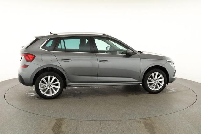 Skoda Kamiq Selection 1.0 TSI DSG 130 Jahre, AHK, LED, Side, ACC, Kamera, el. Klappe, Winter, 17-Zoll 