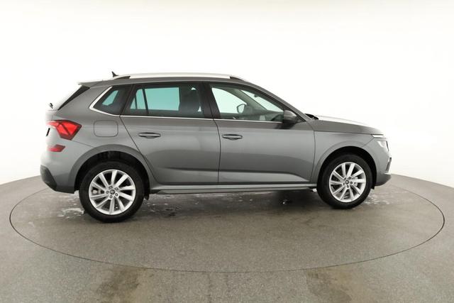Skoda Kamiq Selection 1.0 TSI DSG 130 Jahre, LED, Side, ACC, Kamera, el. Klappe, Winter, 17-Zoll 