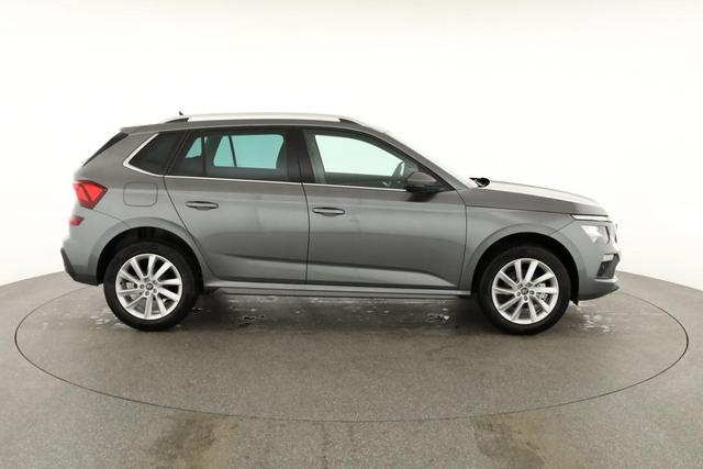 Skoda Kamiq Selection 1.0 TSI DSG 130 Jahre, LED, Side, ACC, Kamera, el. Klappe, Winter, 17-Zoll 