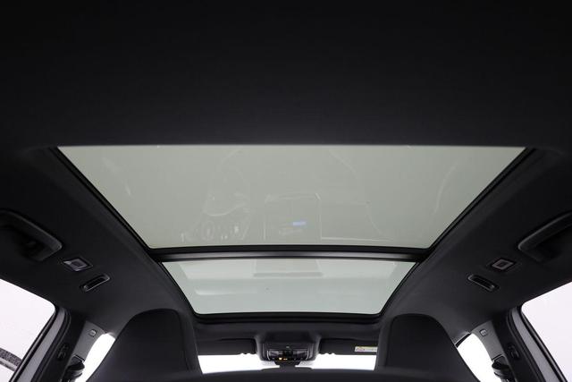 Volkswagen Tiguan 2.0 TDI 142 kW 4Motion R-Line DSG 4M Black, Pano, IQ.Light, AHK, Navi, Side, AreaView, Winter, sofort 